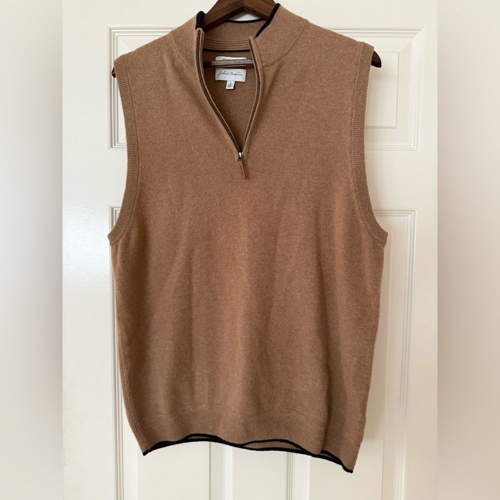 John W. Nordstrom Cashmere 1/4 Zip Sweater Vest Tan with Black Trim Men’s Medium